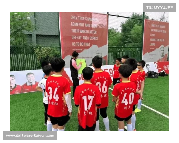 加纳教育部决定将足球史纳入中学课程提升学生体育与文化素养 加纳教育部决定将足球史纳入中学课程提升学生体育与文化素养